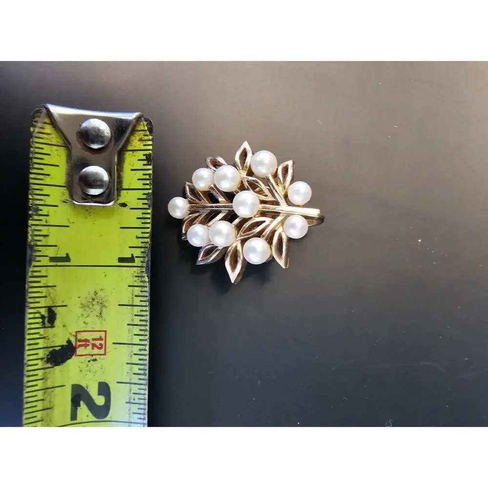 Crown Trifari Vtg Faux Pearl Rose Gold Leaf Brooch Clip Earrings Set 1960s